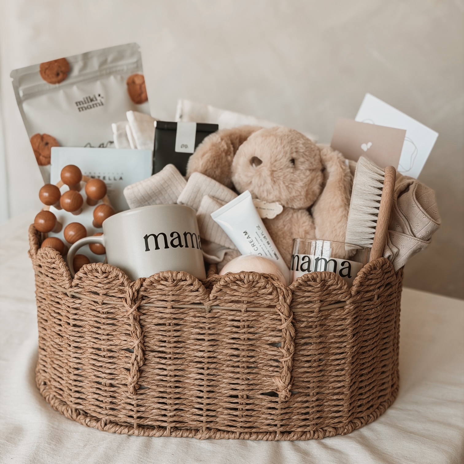 Darilni paket za mamico in dojenčka - Prva ljubezen