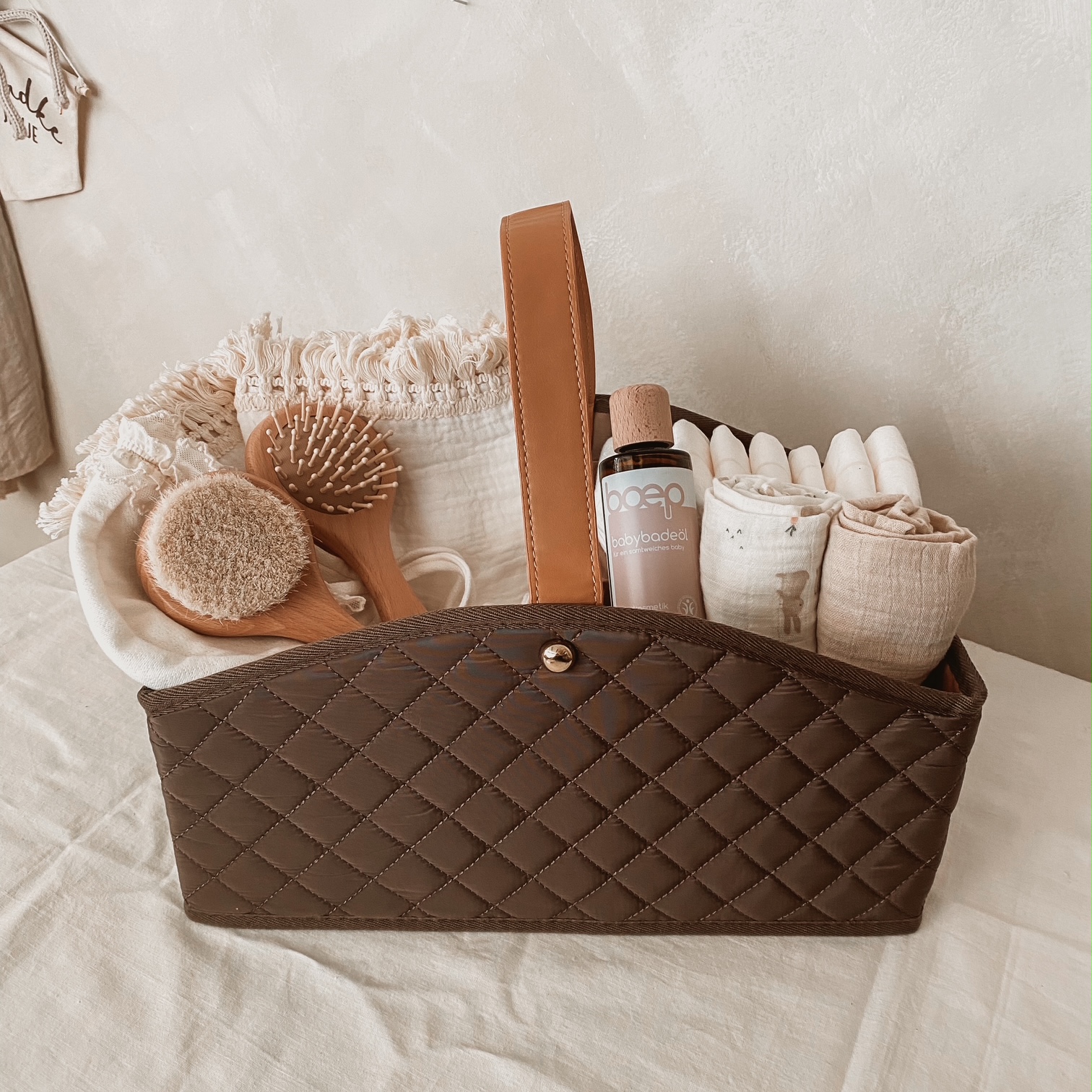 Mobilna košara za pleničke in dodatke - rjava