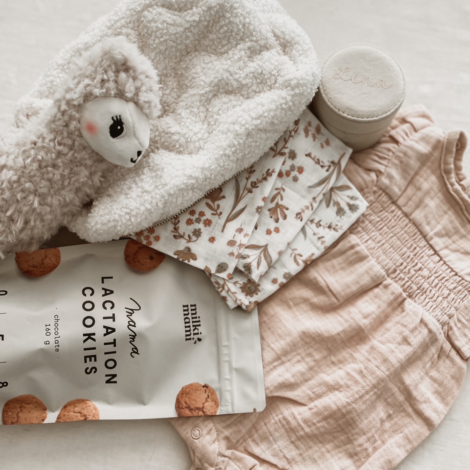 Darilni paket za mamico in dojenčka - Malo presenečenje - slika 2