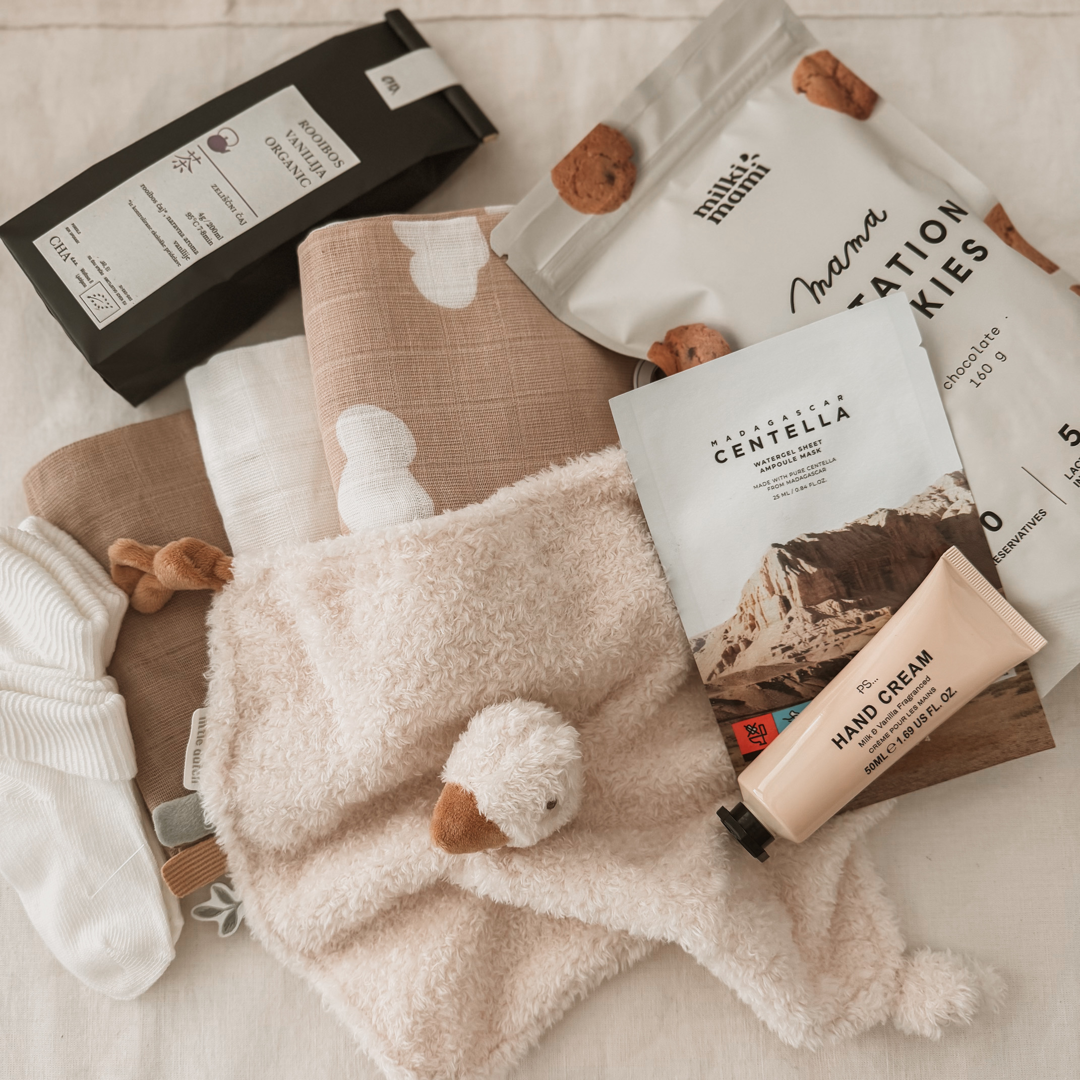 Darilni paket za mamico in dojenčka - Malo presenečenje