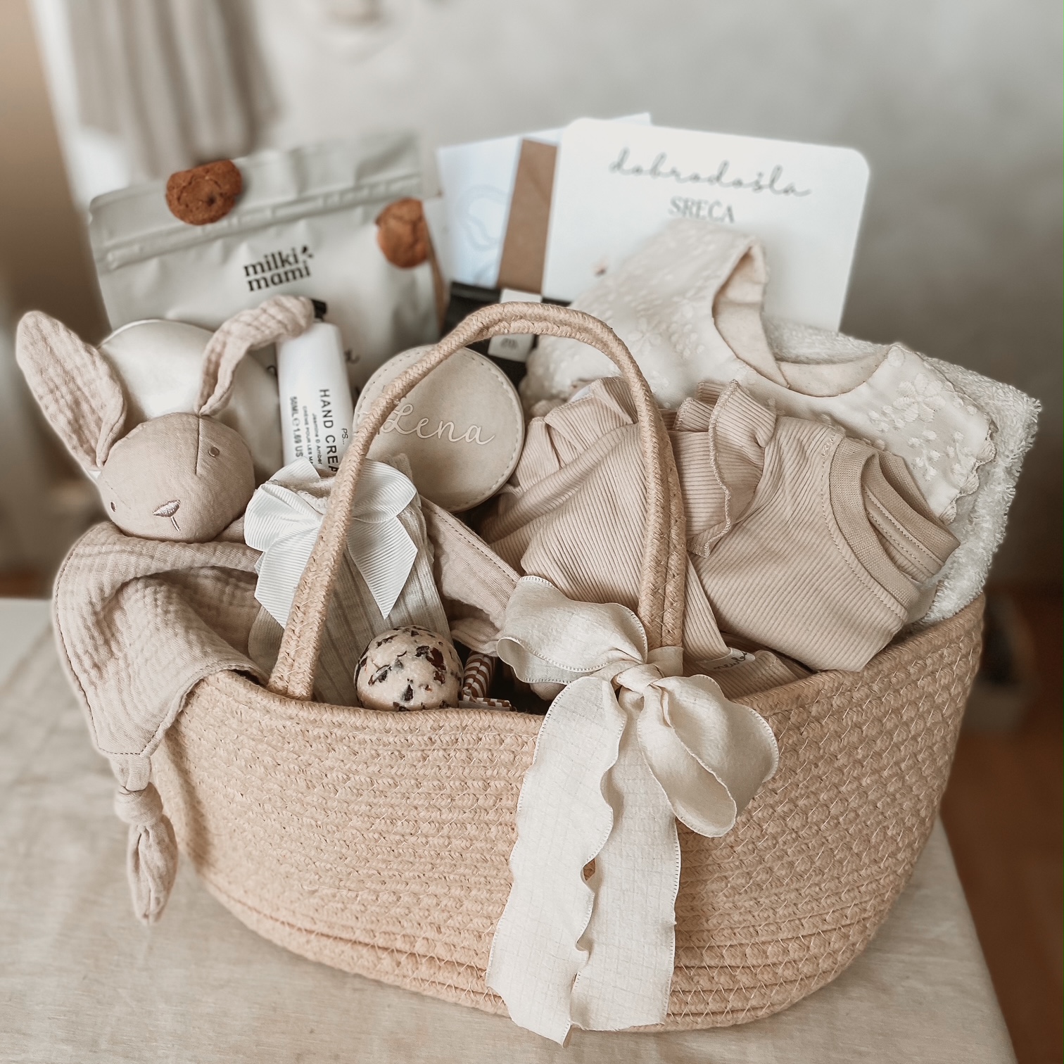Darilni paket za mamico in dojenčka - Premium
