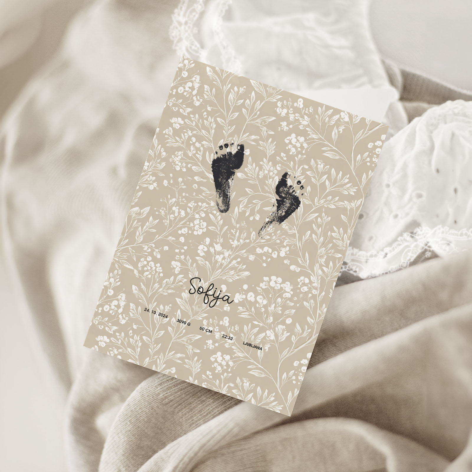 Rojstni print s črnilom za odtis nogice z ozadjem