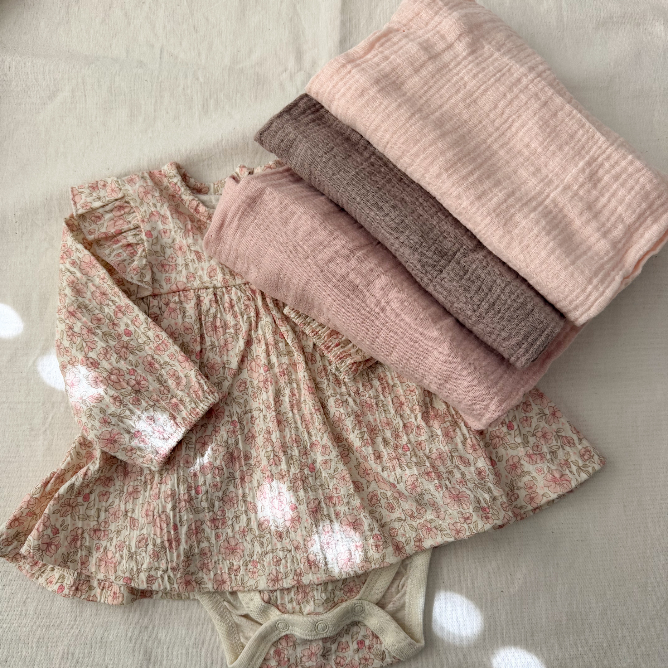 Darilni paket za novorojenčka - Jutranja zarja