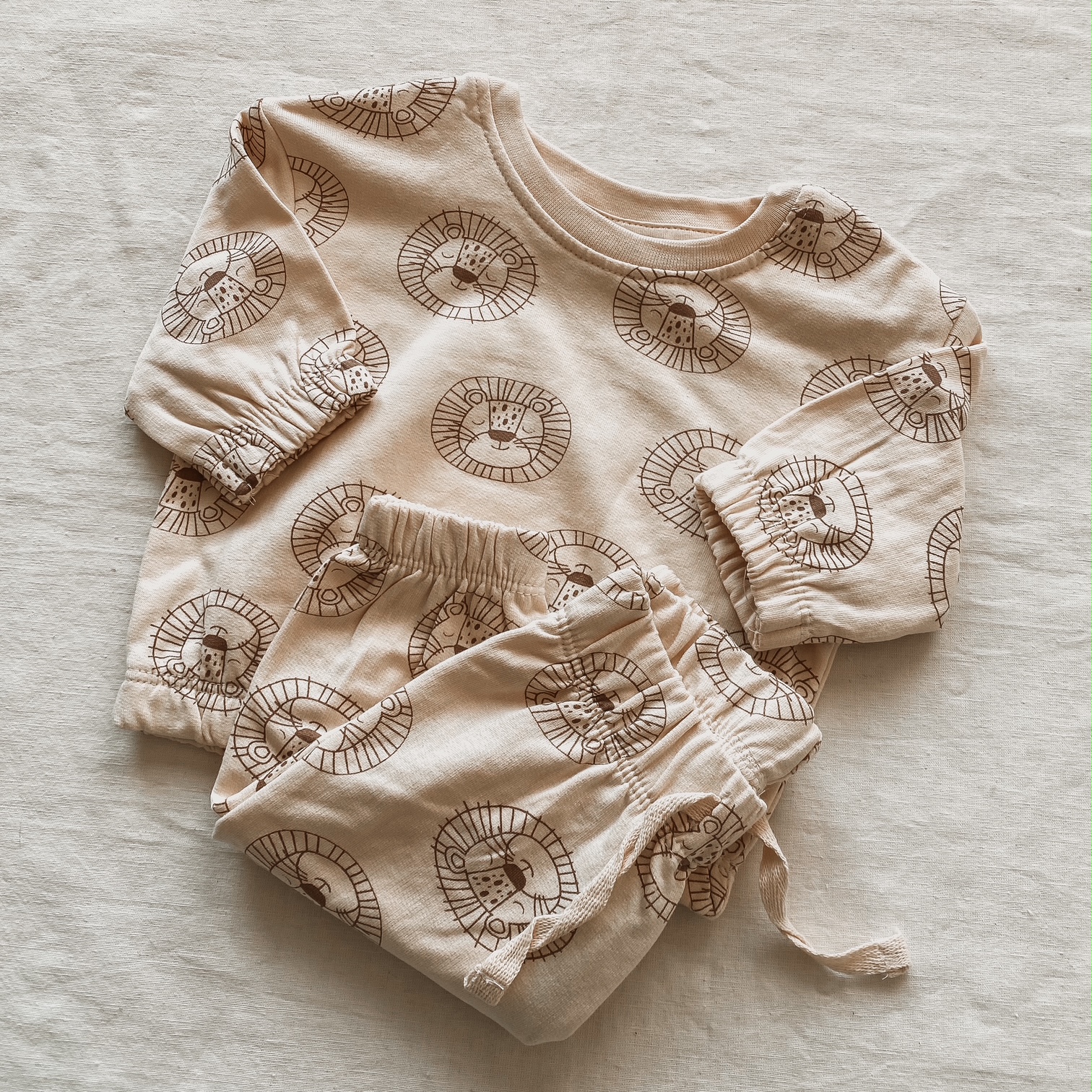 Komplet za dojenčka - Lev