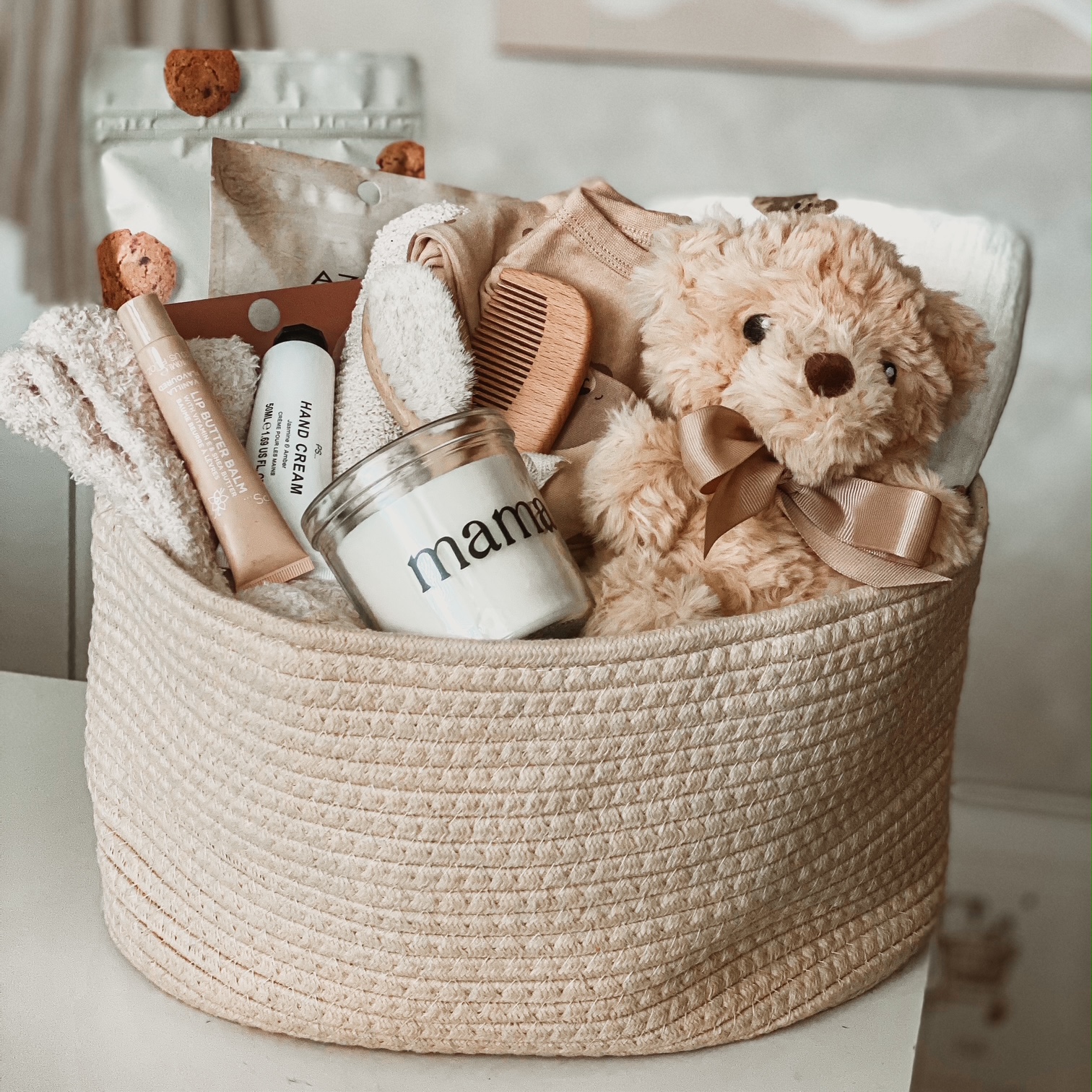 Darilni paket za mamico in dojenčka - Premium