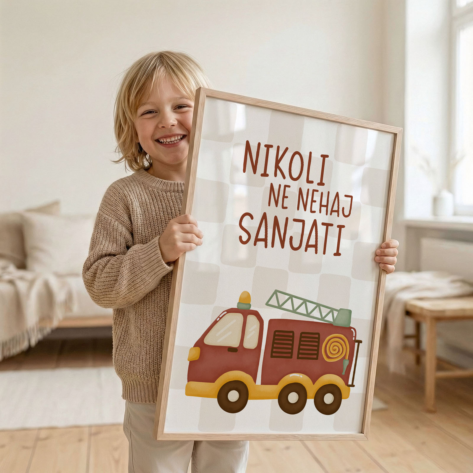 Dekorativni plakat za otroško sobo - Gasilski junak - slika 2